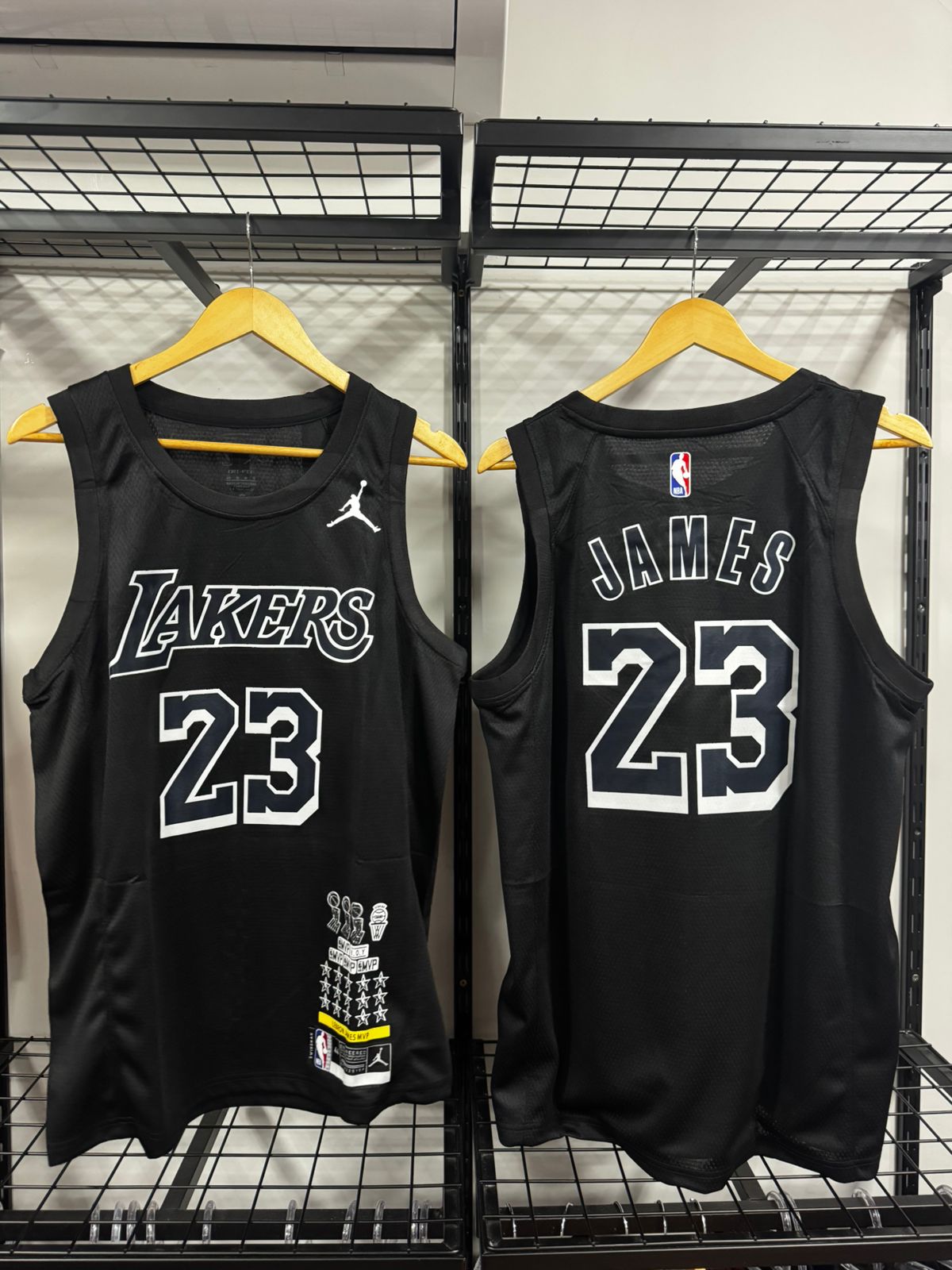 Regata NBA Los Angeles Jordan Preto