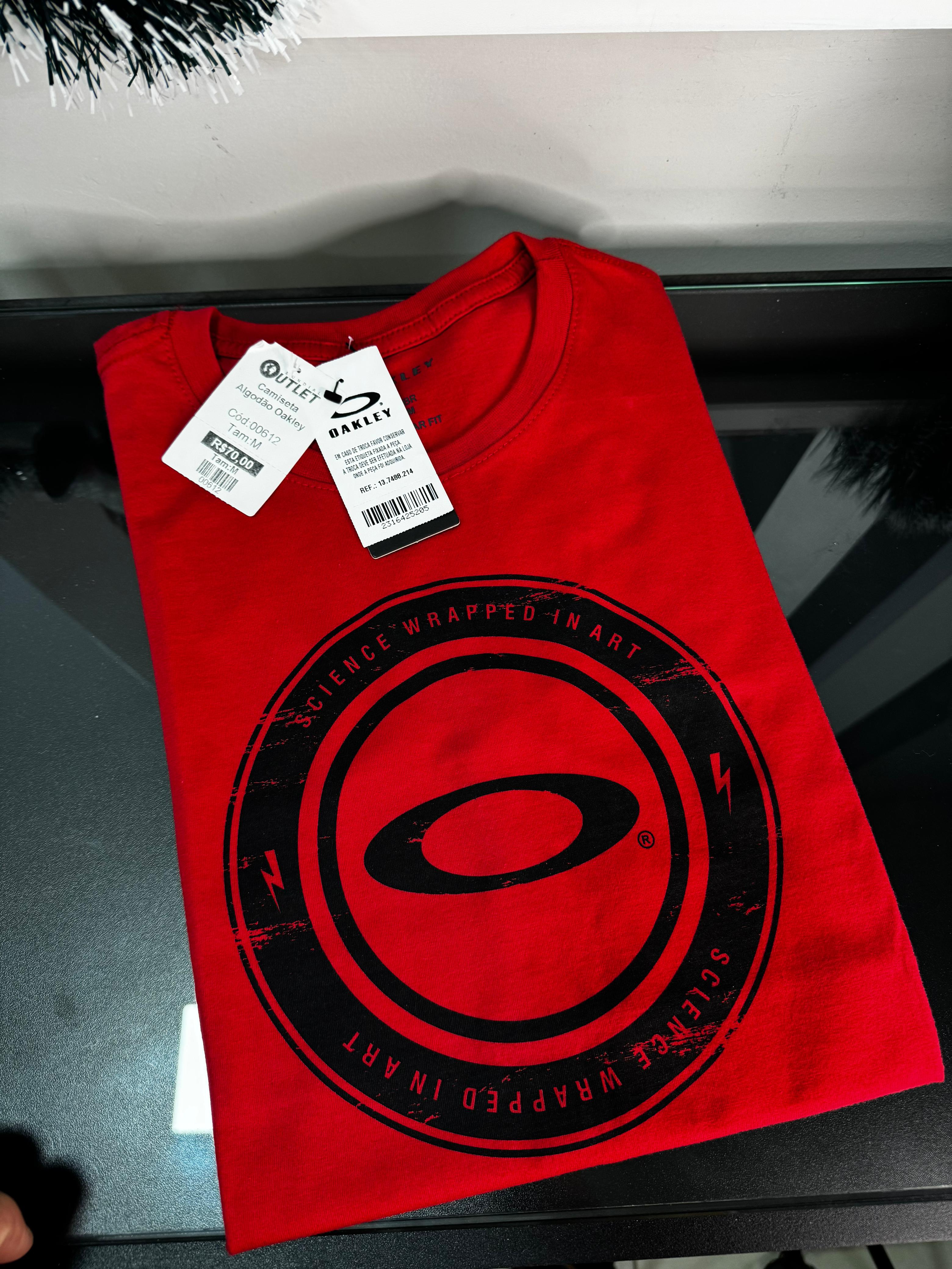Camiseta Oakley Vermelha
