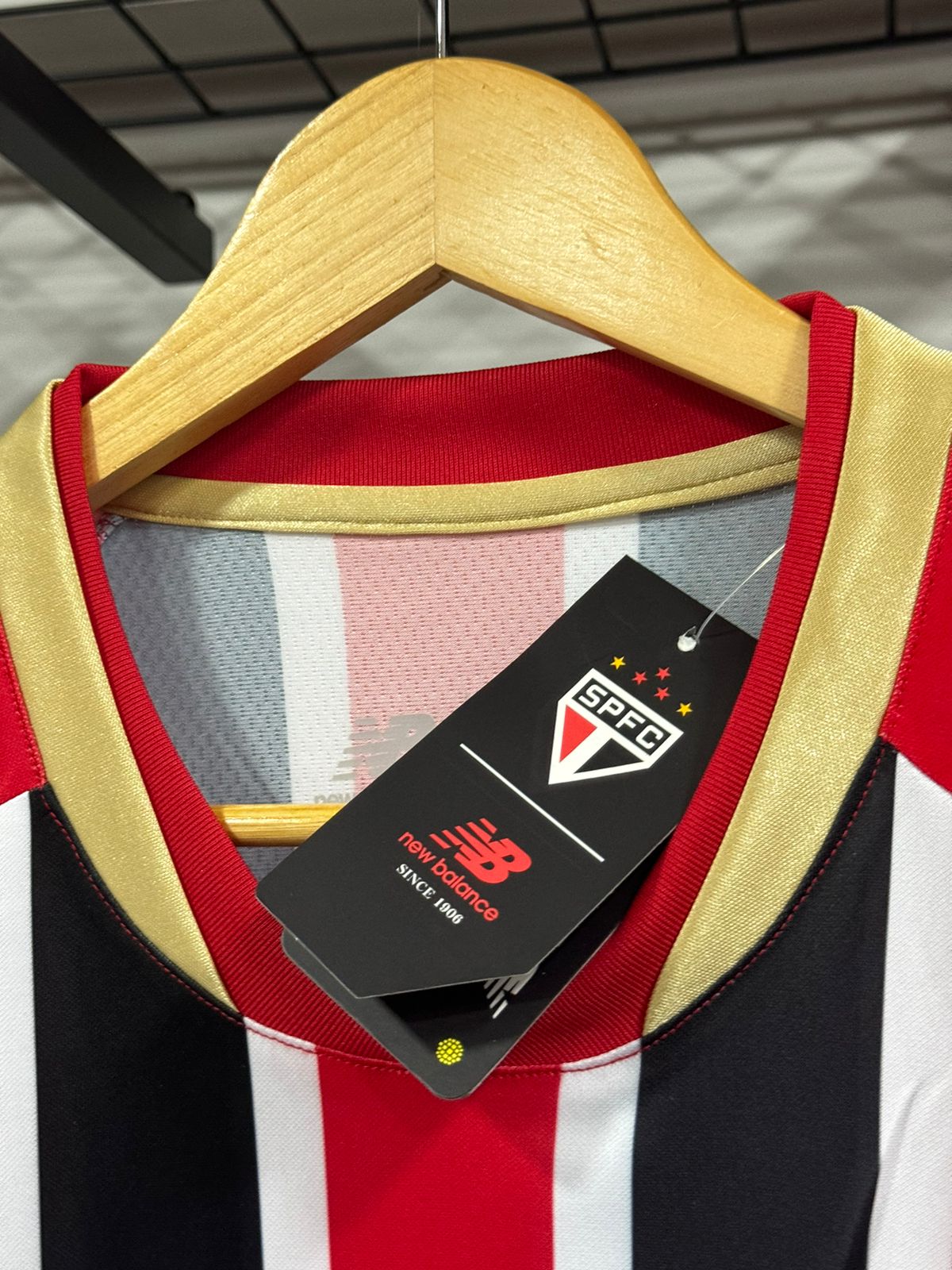 Camisa São Paulo II 25/26 New Balance Vermelha