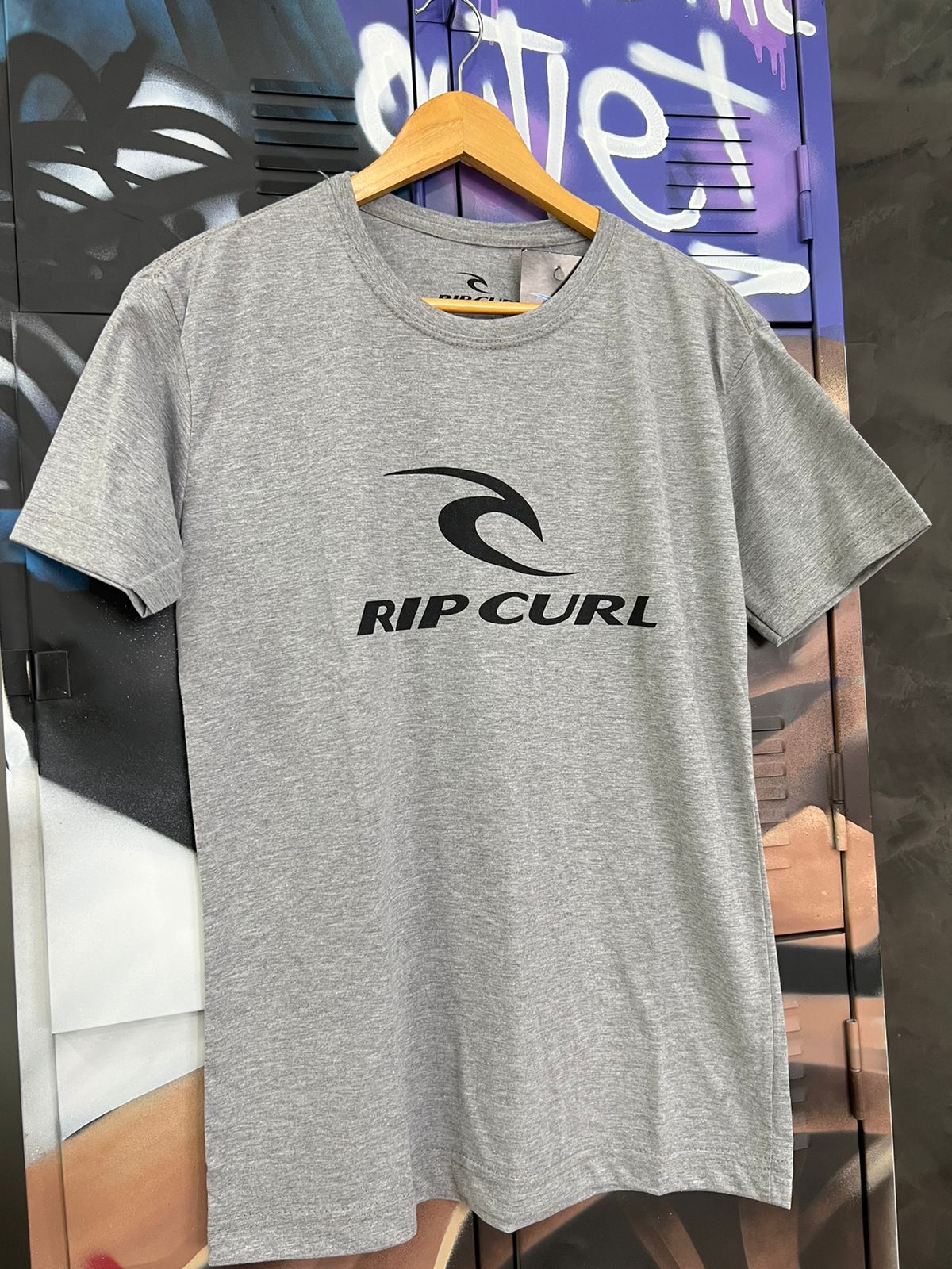 Camiseta Rip Curl Cinza