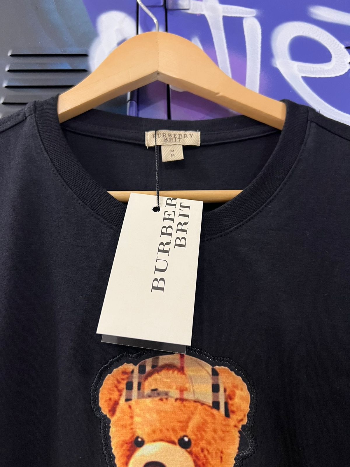 Camiseta Linha Griff Burberry Preto