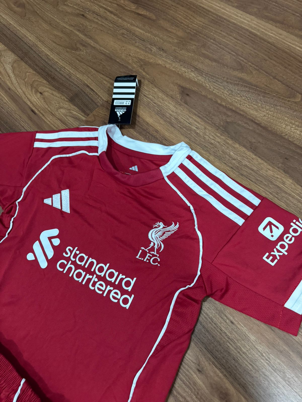 Conjunto Infantil Liverpool I 25/26 Adidas Vermelho