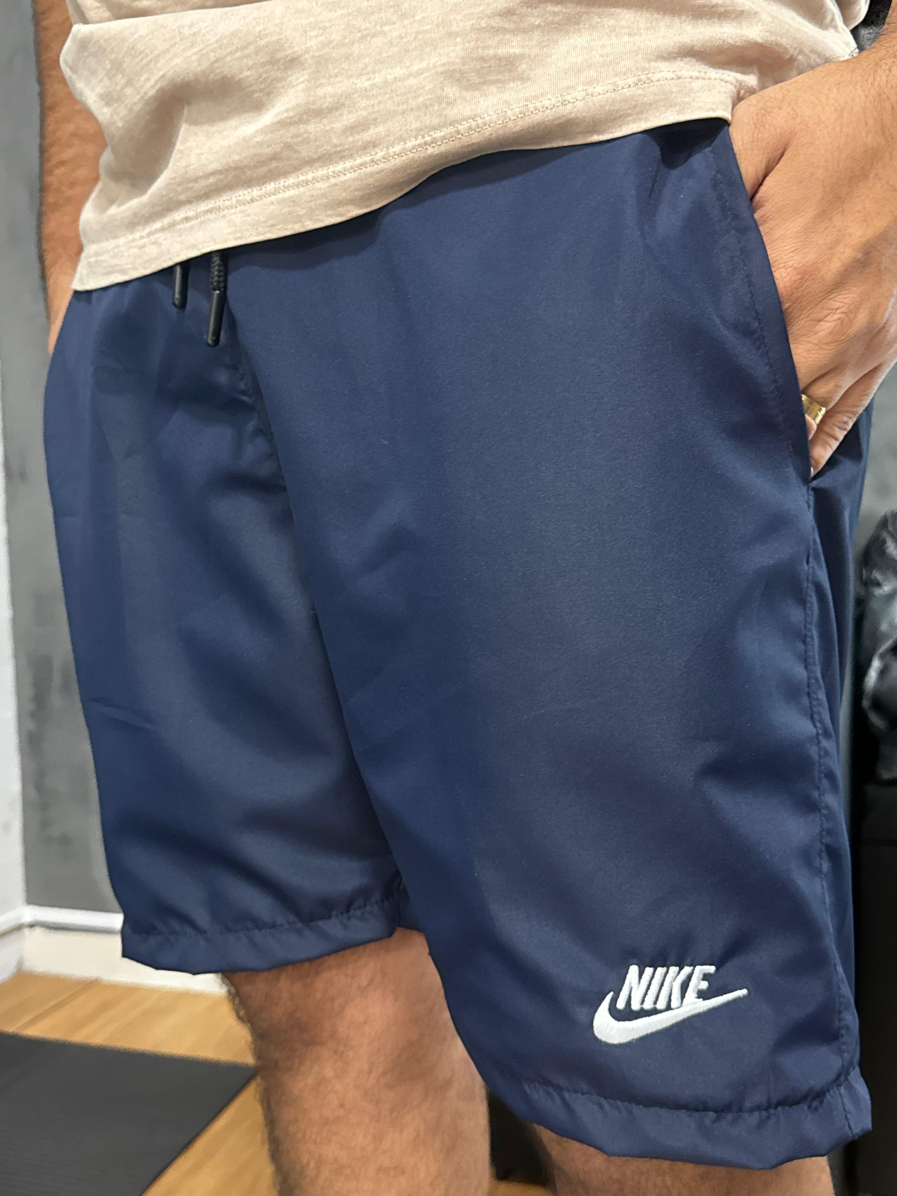 Shorts Forrado Nike Azul