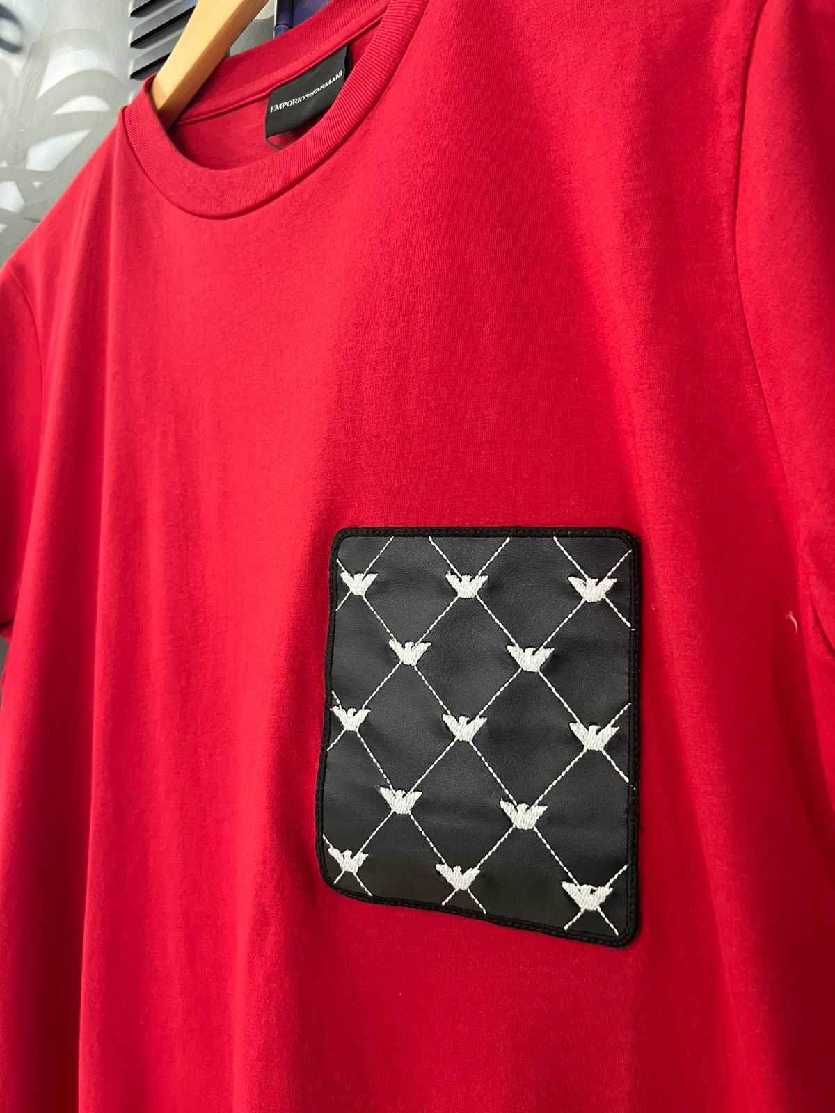 Camiseta Linha Griff Armani Vermelho