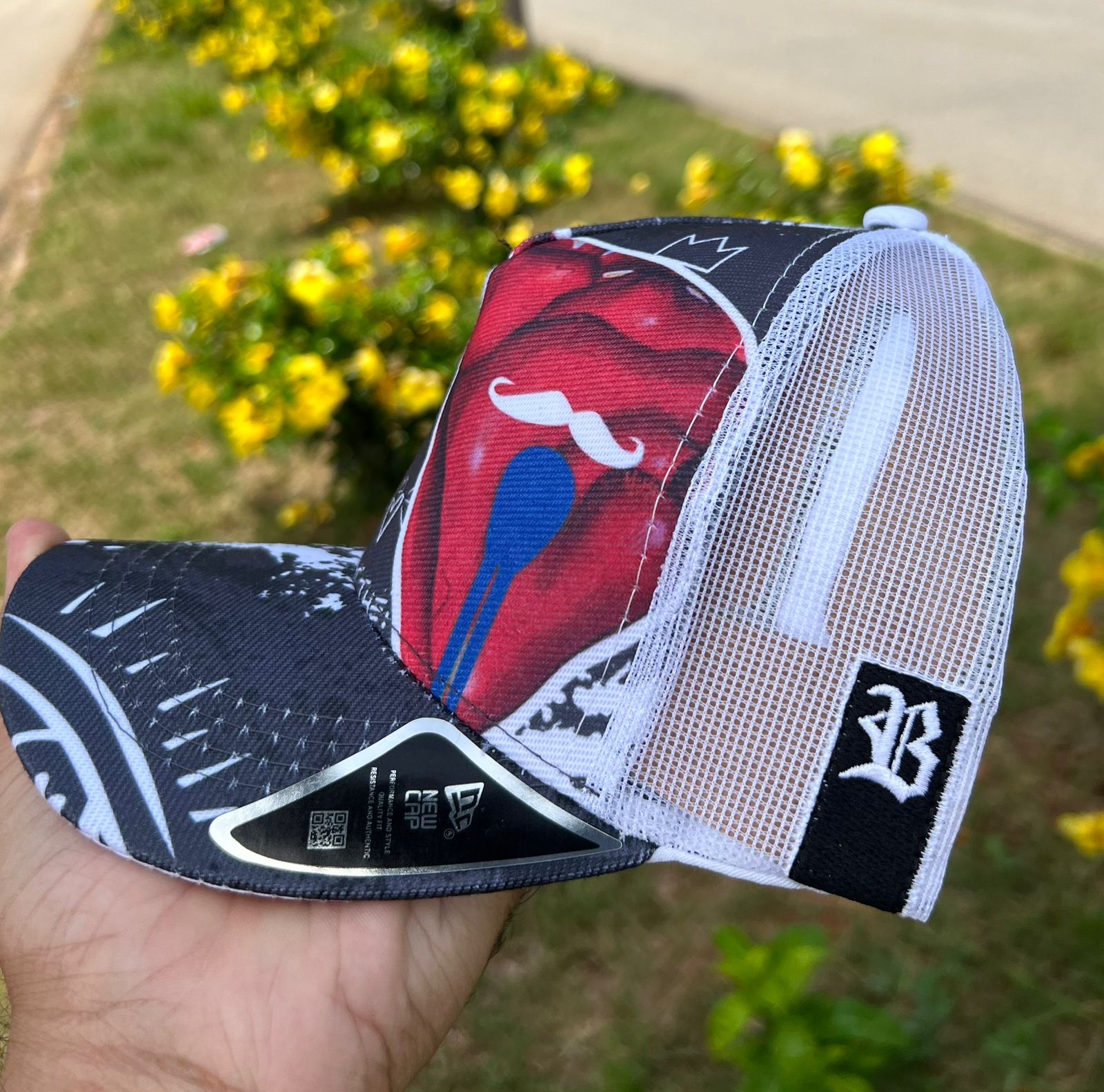 Boné Estampado New Era Cinza