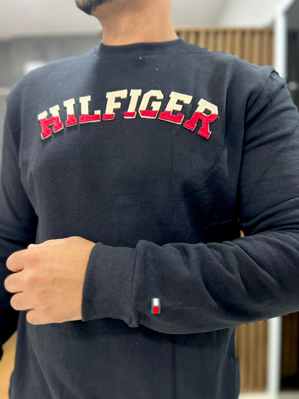 Blusa Importada Tommy Preto