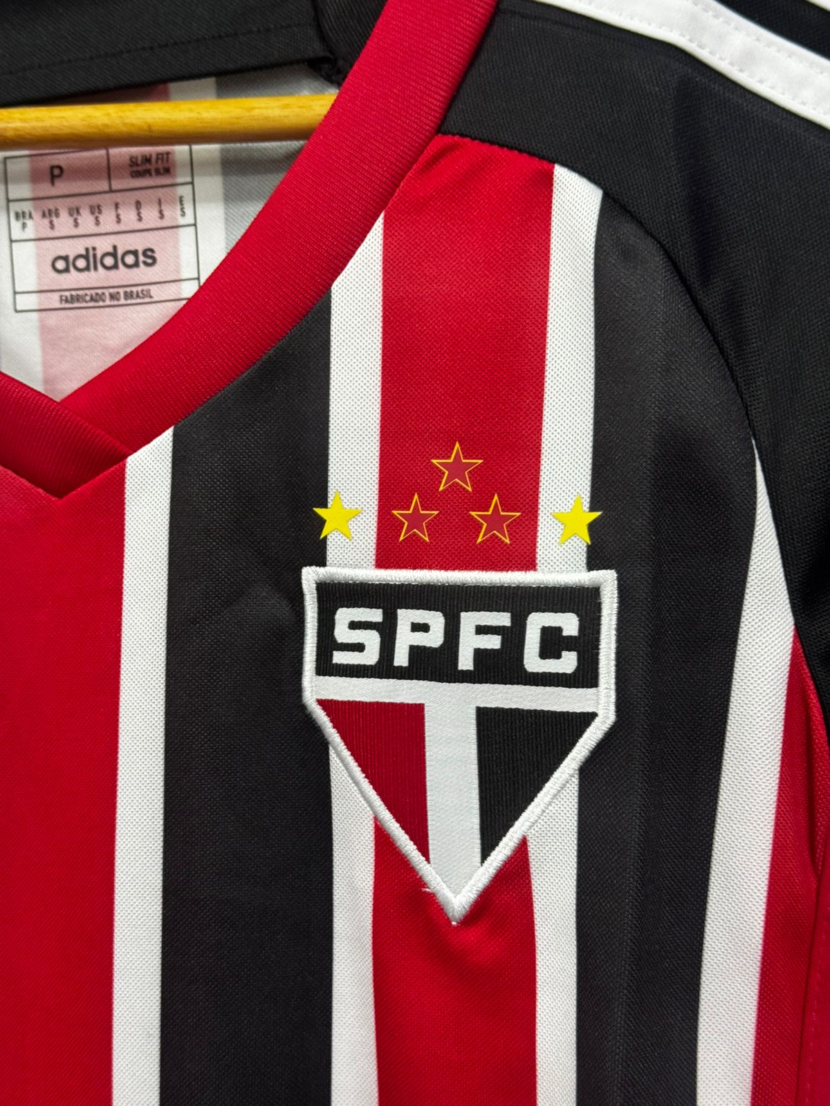 São Paulo II 23/24 Feminina Adidas Vermelha