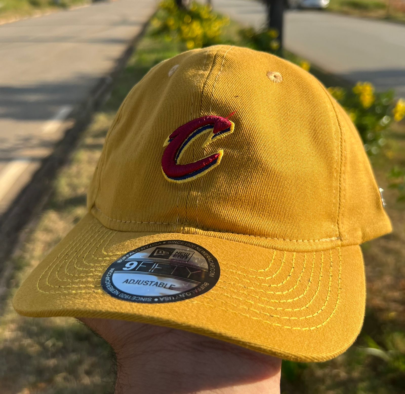 Boné Cleveland Time Amarelo