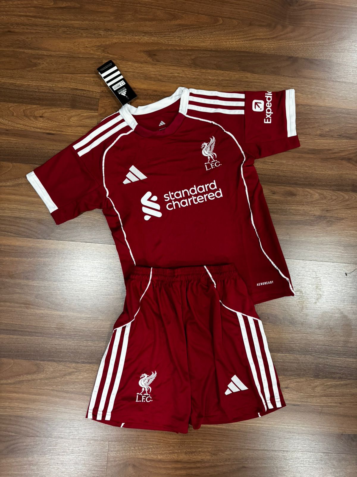 Conjunto Infantil Liverpool I 25/26 Adidas Vermelho