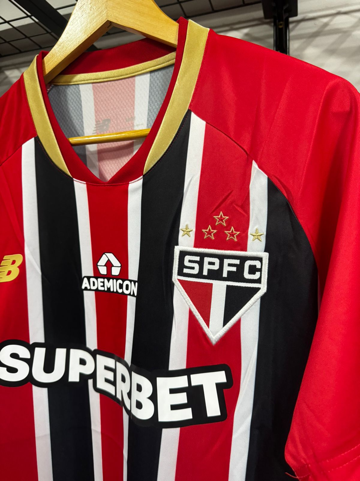 Camisa São Paulo II 25/26 New Balance Vermelha