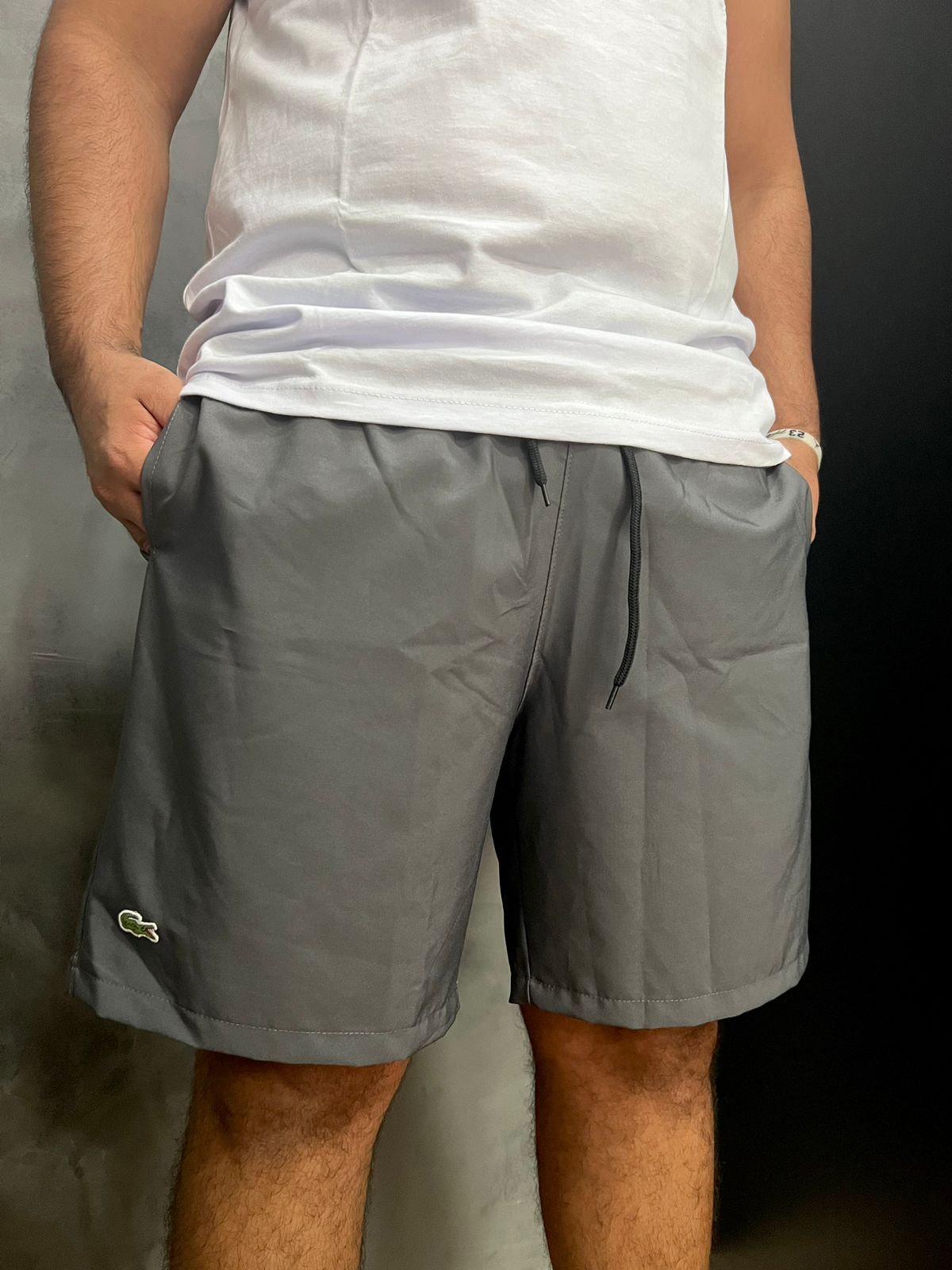 Shorts Praia Lacoste Cinza