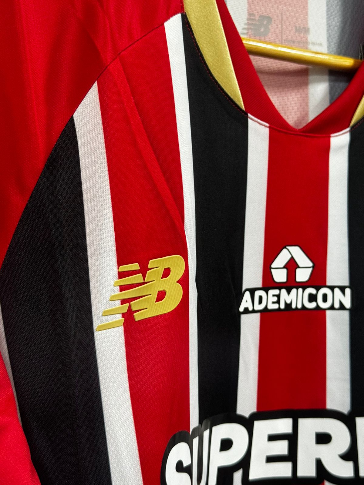 Camisa São Paulo II 25/26 New Balance Vermelha