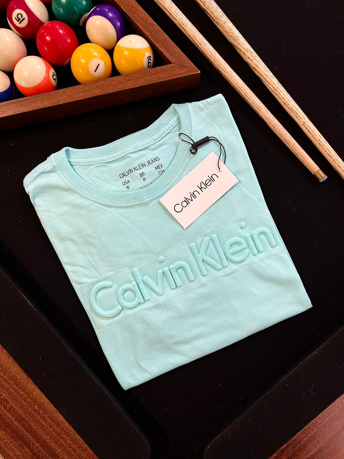 Camiseta Linha Griff Calvin Klein Azul