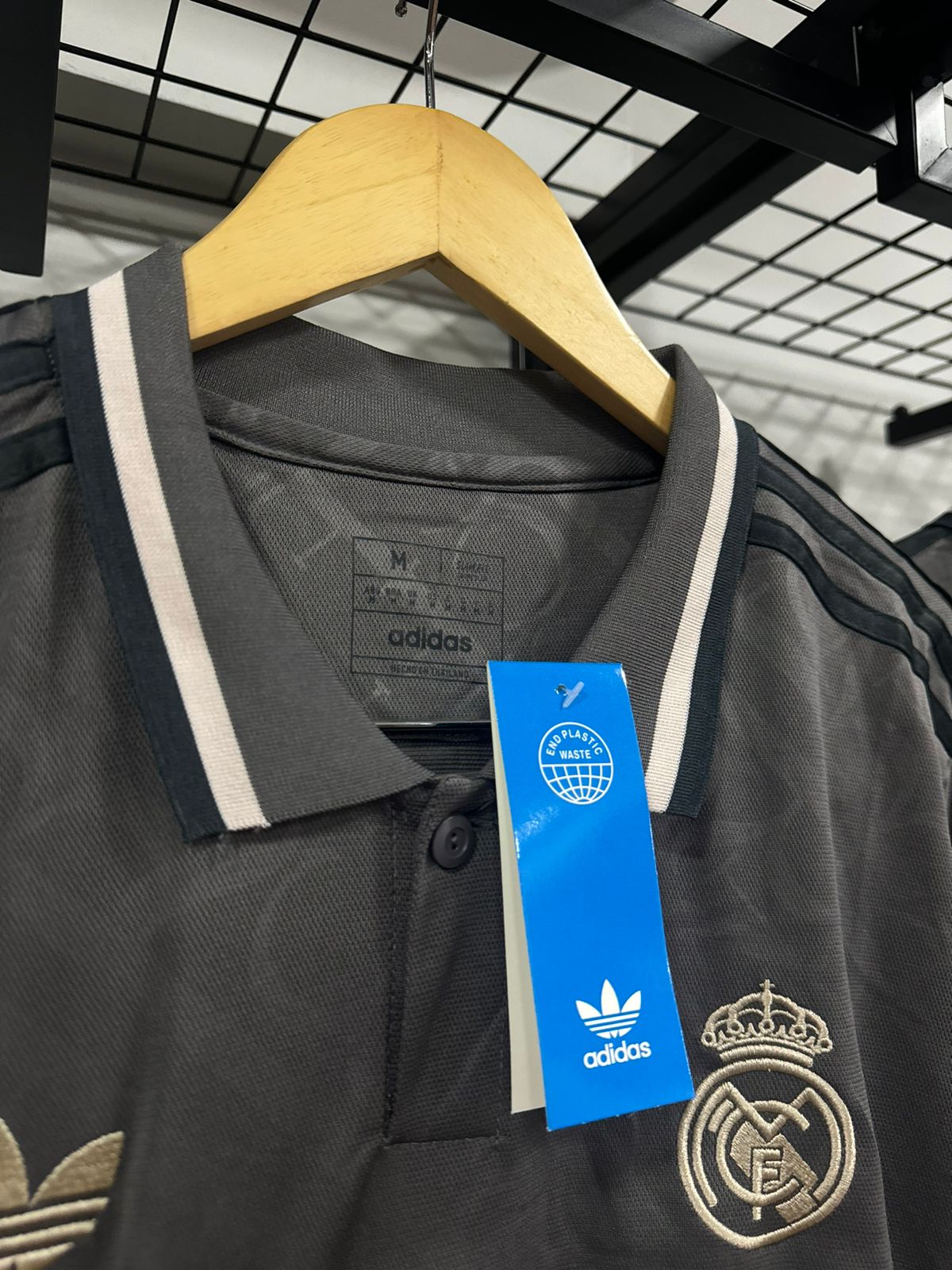 Real Madrid 24/25 Adidas Cinza