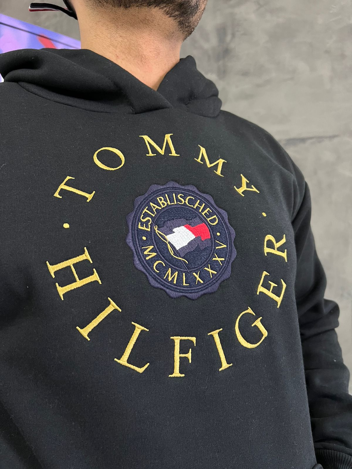 Blusa Moletom Tommy Preto