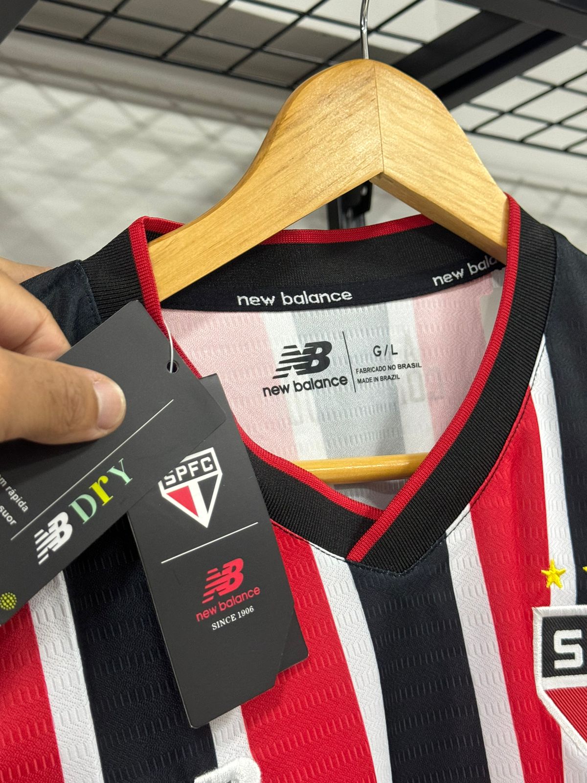 São Paulo II 24/25 Feminina New Balance Vermelho