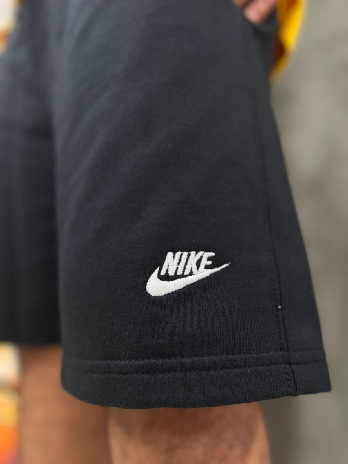 Bermuda Moletom Nike Preto