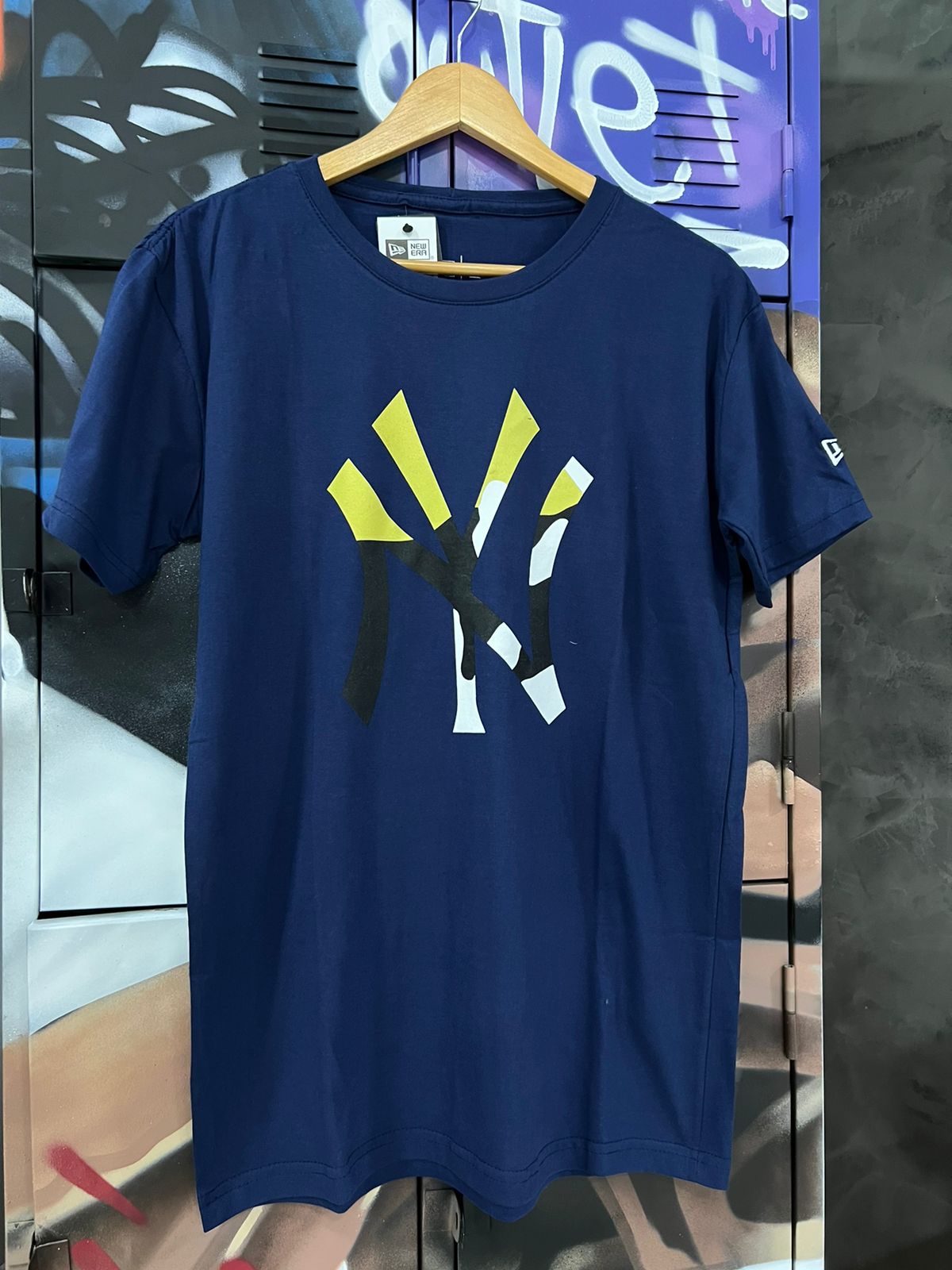 Camiseta New Era Azul