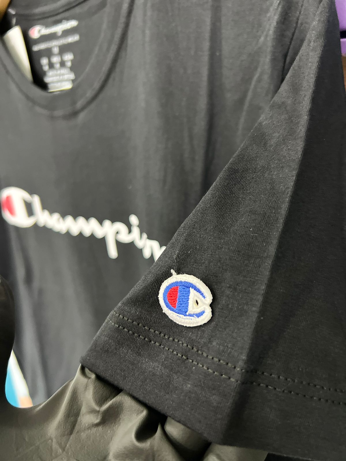 Camiseta Champiom Preto