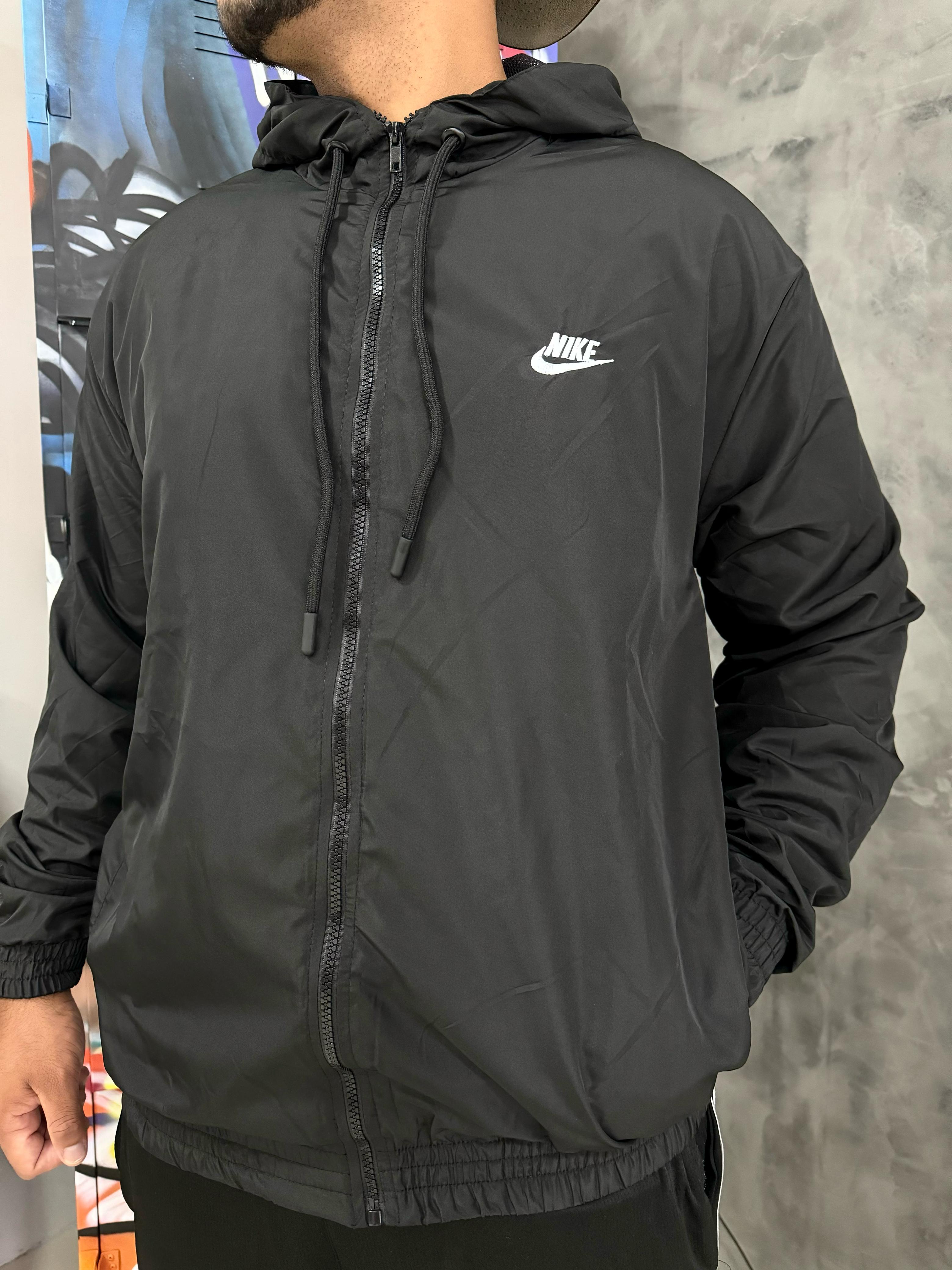 Corta Vento Importado Nike Preto