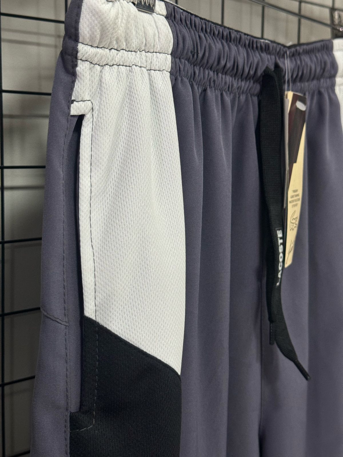 Bermuda Drifit Lacoste Cinza