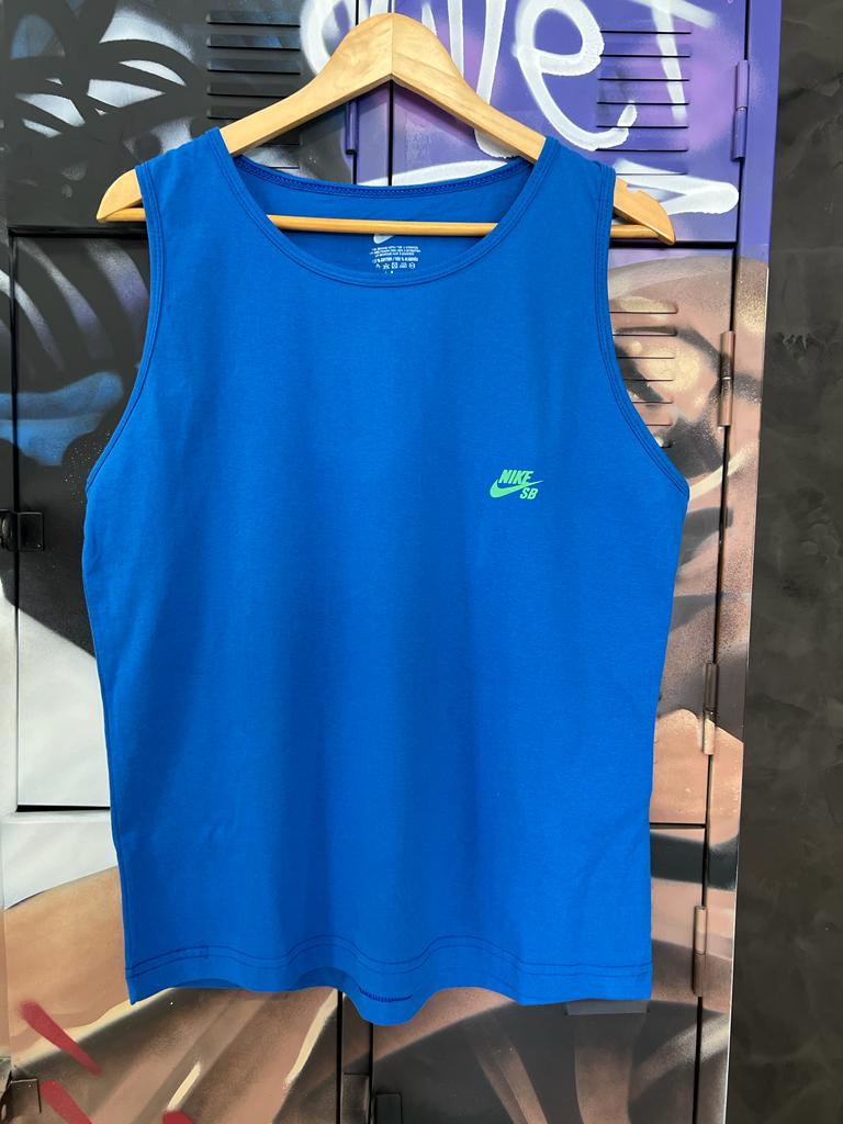 Regata Nike azul