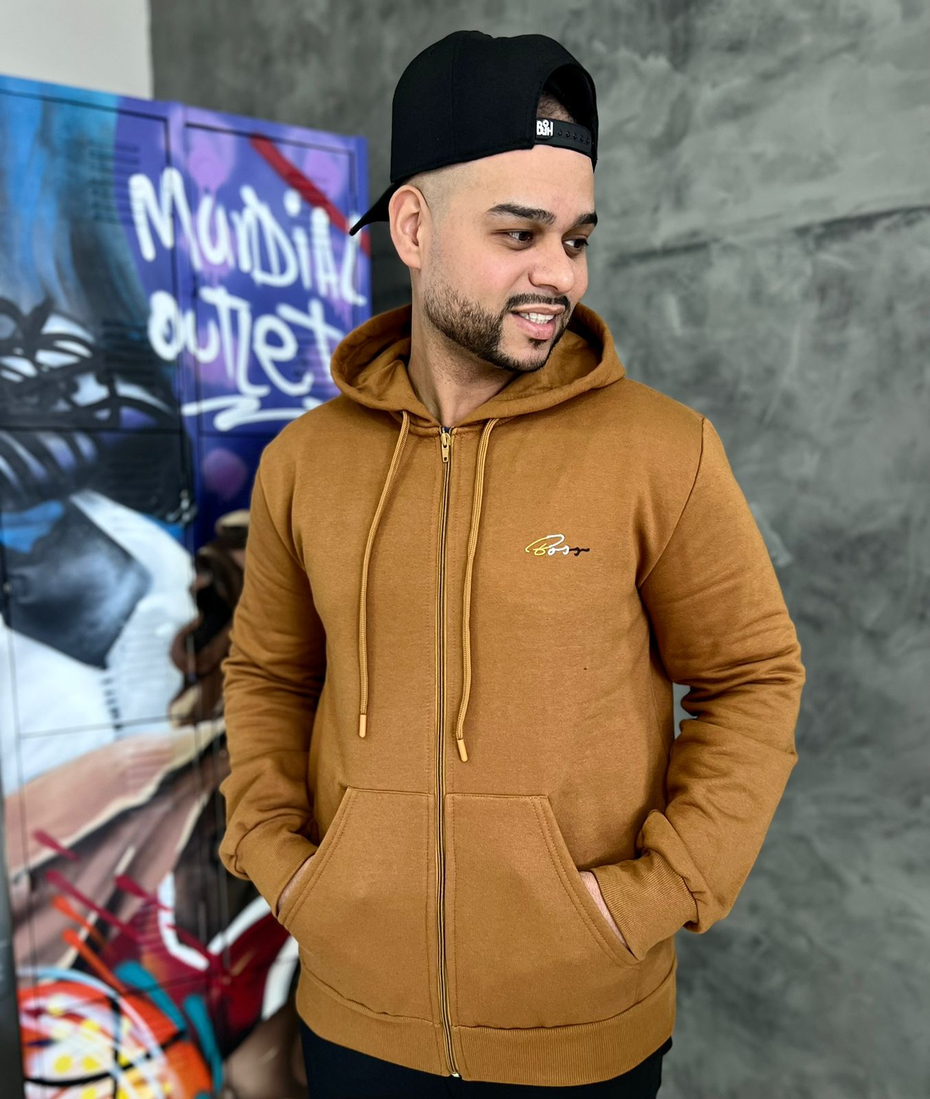 Blusa Importada Hugo Boss Caramelo