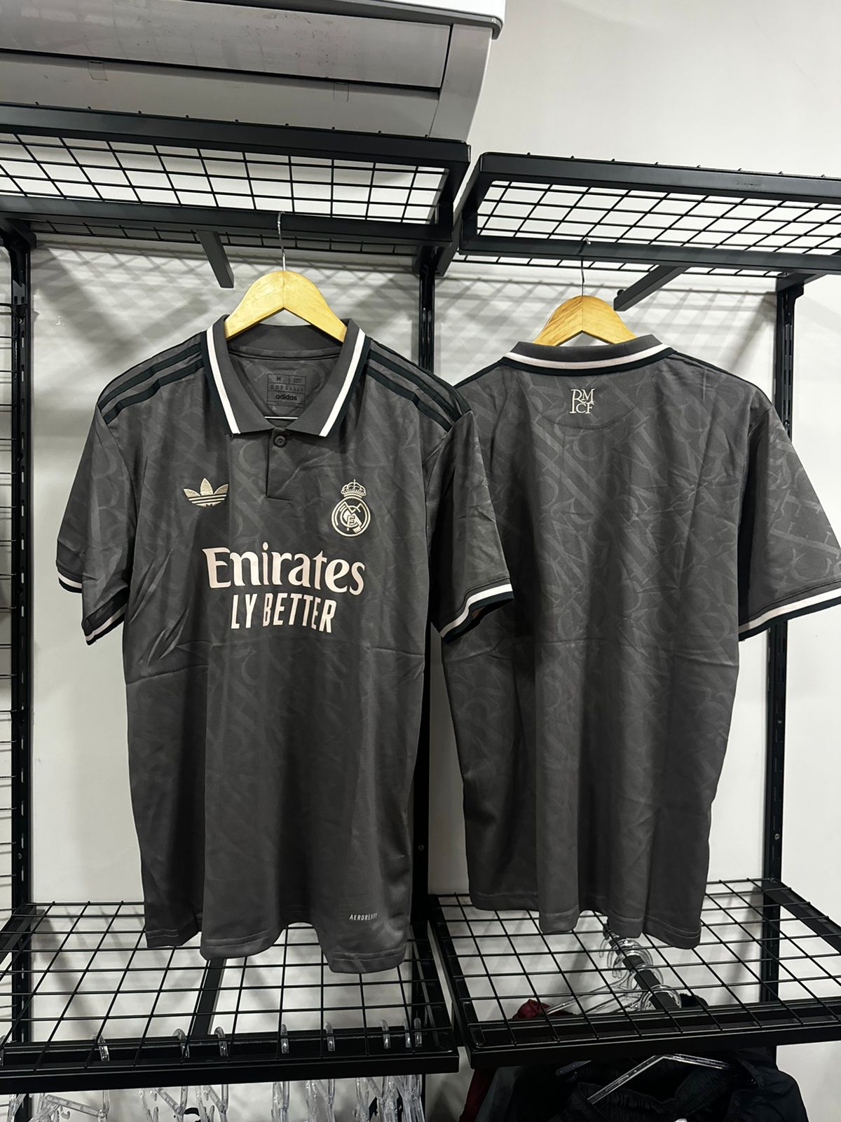 Real Madrid 24/25 Adidas Cinza