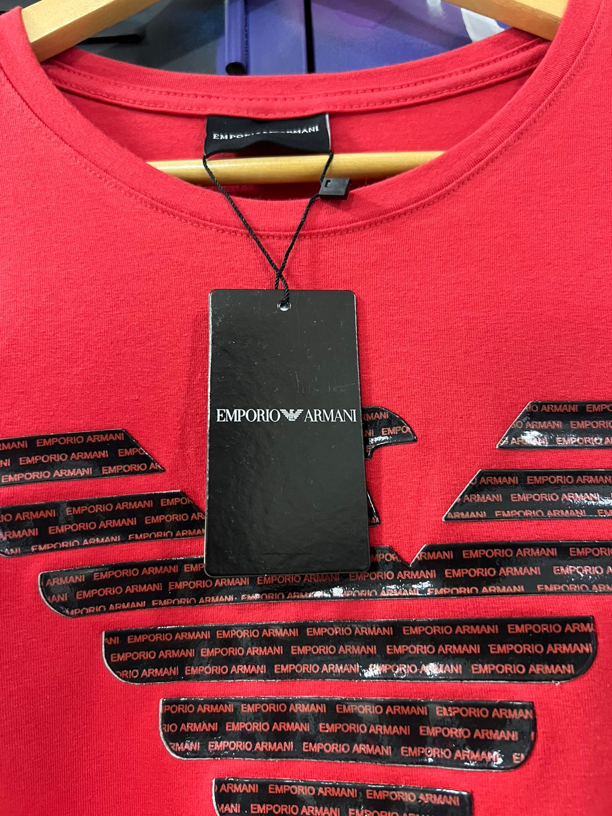 Camiseta Linha Griff Armani Vermelho