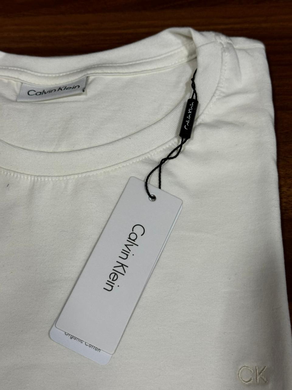Camiseta Seda Pima Calvin Klein Off white