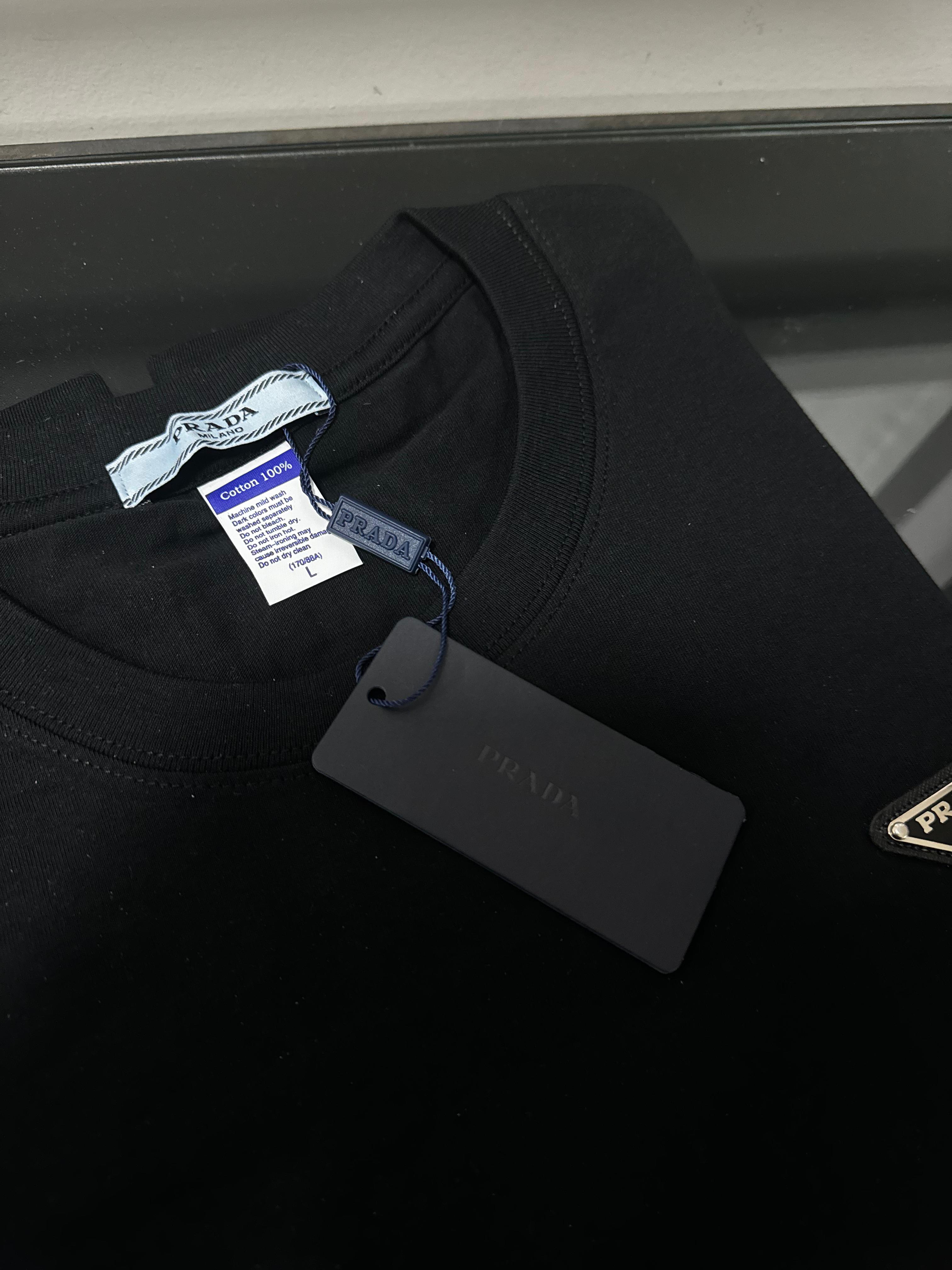 Camiseta Importada Prada Preto