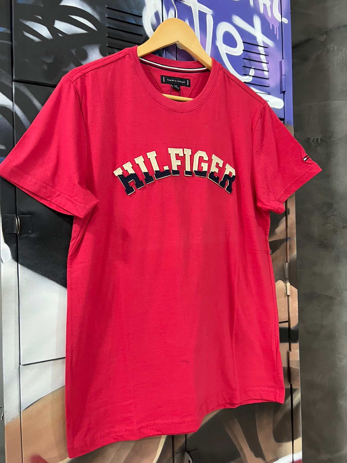 Camiseta Linha Griff Tommy Vermelho