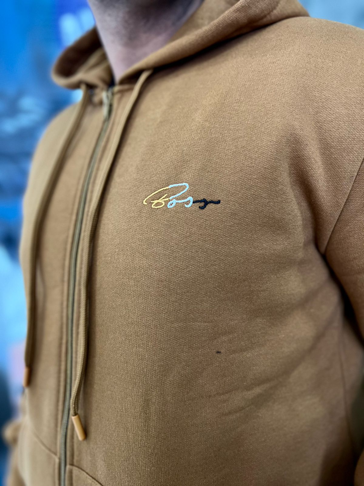 Blusa Importada Hugo Boss Caramelo