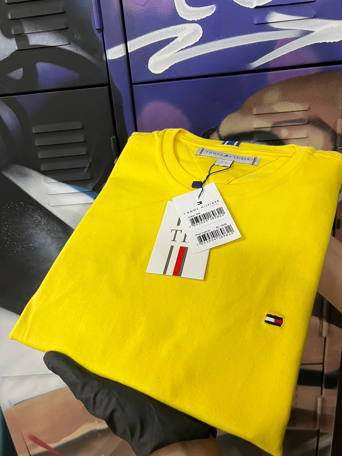 Camiseta Linha Griff Tommy Amarelo